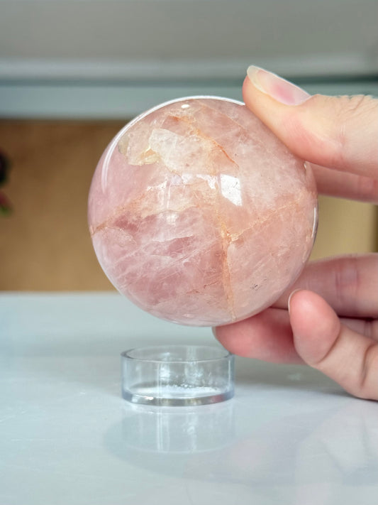 Rose Quartz Sphere | Esfera de Cuarzo Rosado