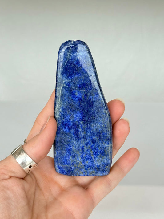 Lapis Lazuli Freeform ( Afghanistan )
