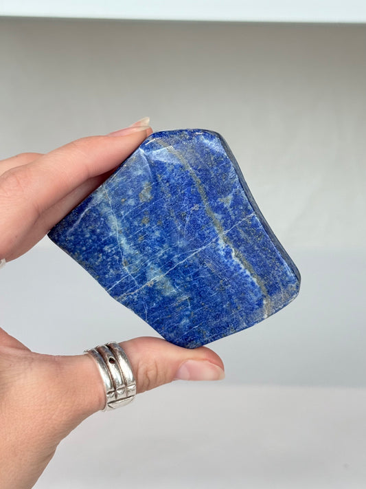 Lapis Lazuli Freeform ( Afghanistan )