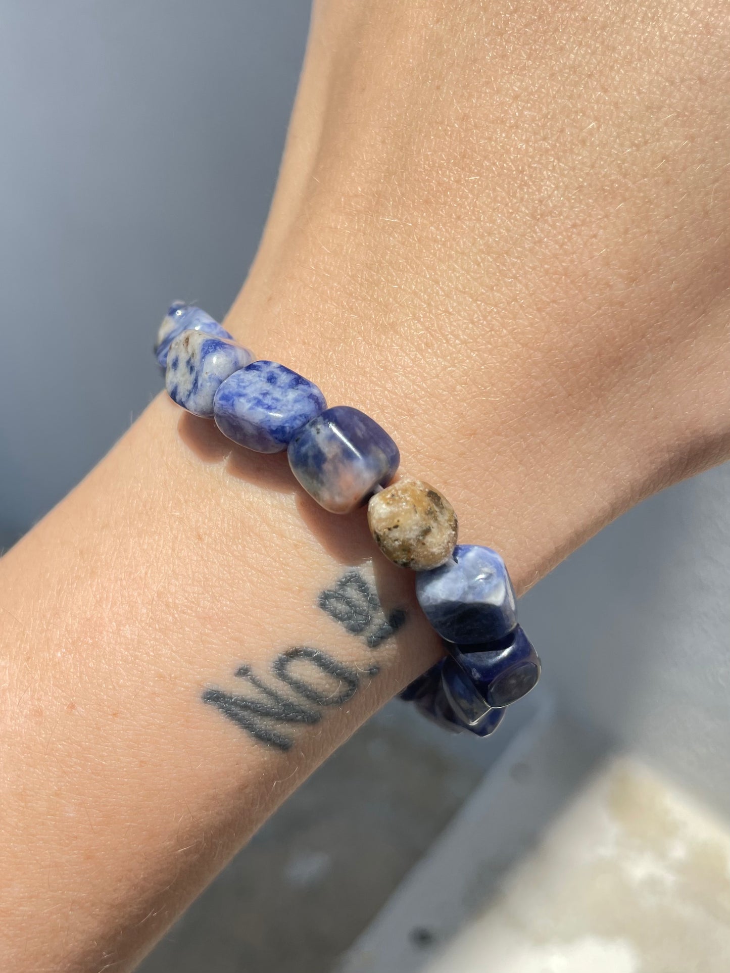 Sodalite Freefrom Bracelet
