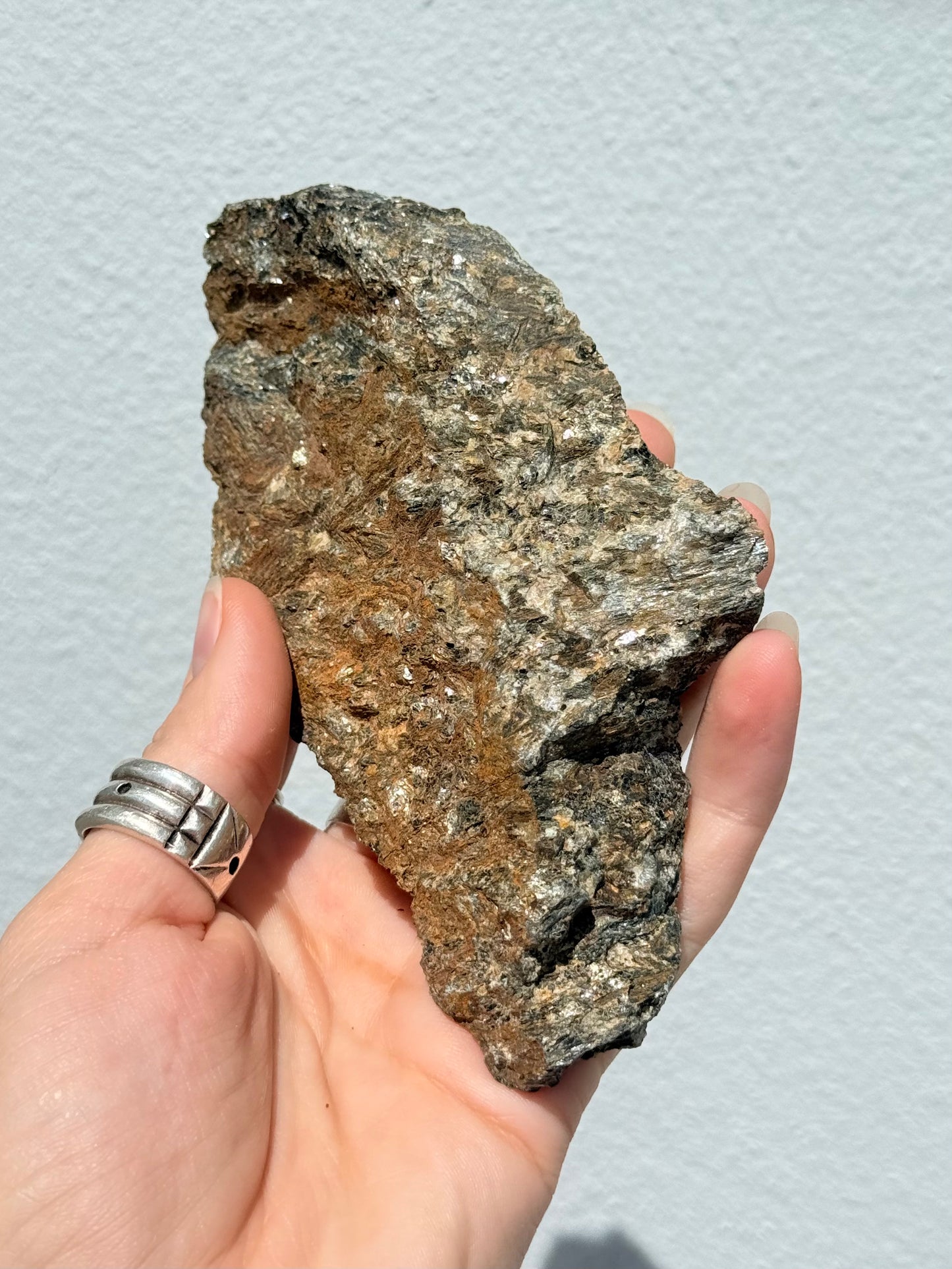 Nuummite Raw Stone ( Groenlandia )