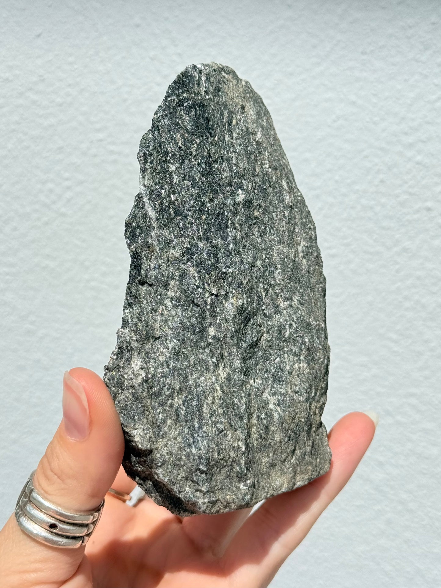 Nuummite Raw Stone ( Groenlandia )