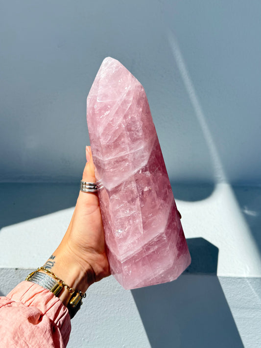 Rose Quartz Point ( Madagascar )