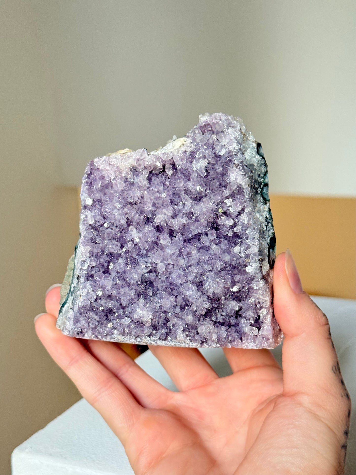Natural Amethyst Cluster | Cluster Natural de Amatista ( Brazil )