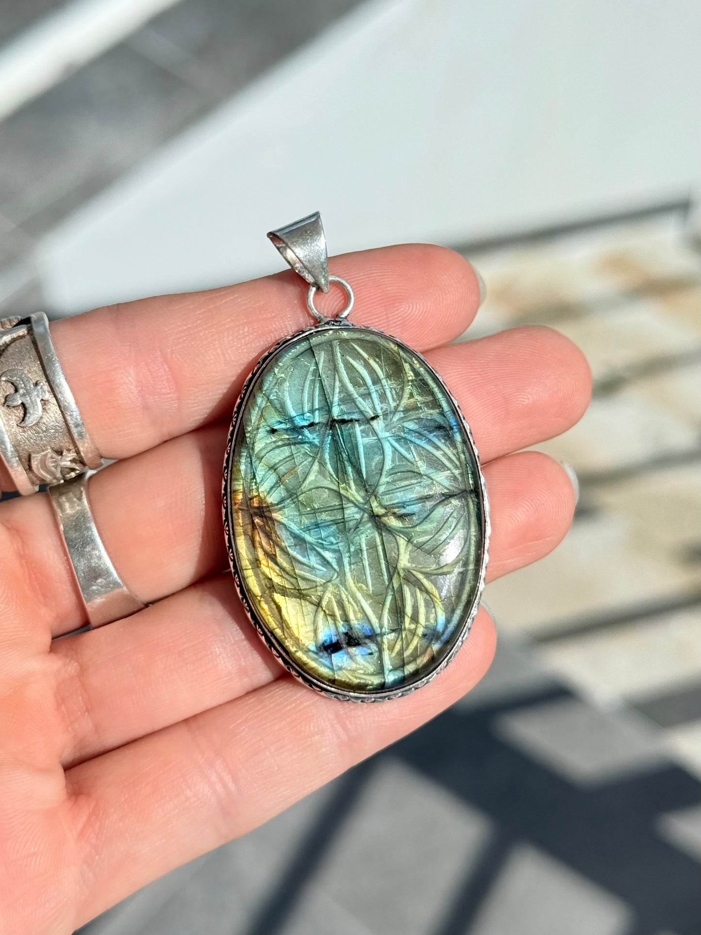 Labradorite Pendant  ( Indian Silver )