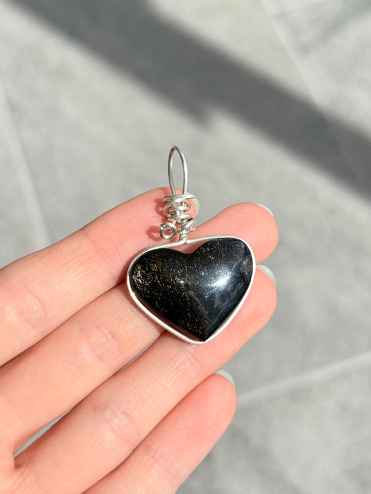 Sheen Obsidian Heart Pendant ( Silver 925 Wire )