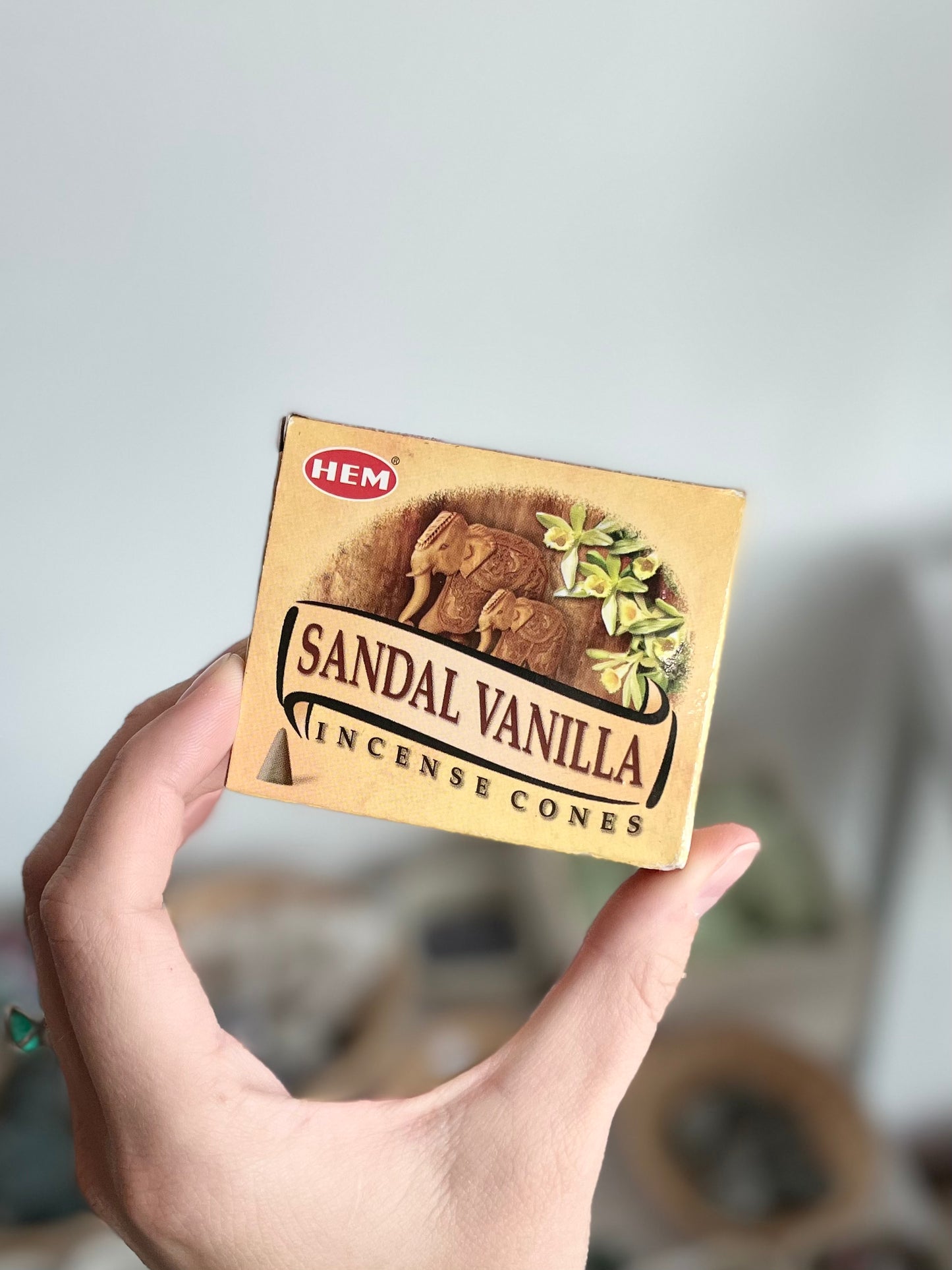 Sandal Vanilla Incense Cones ( HEM )