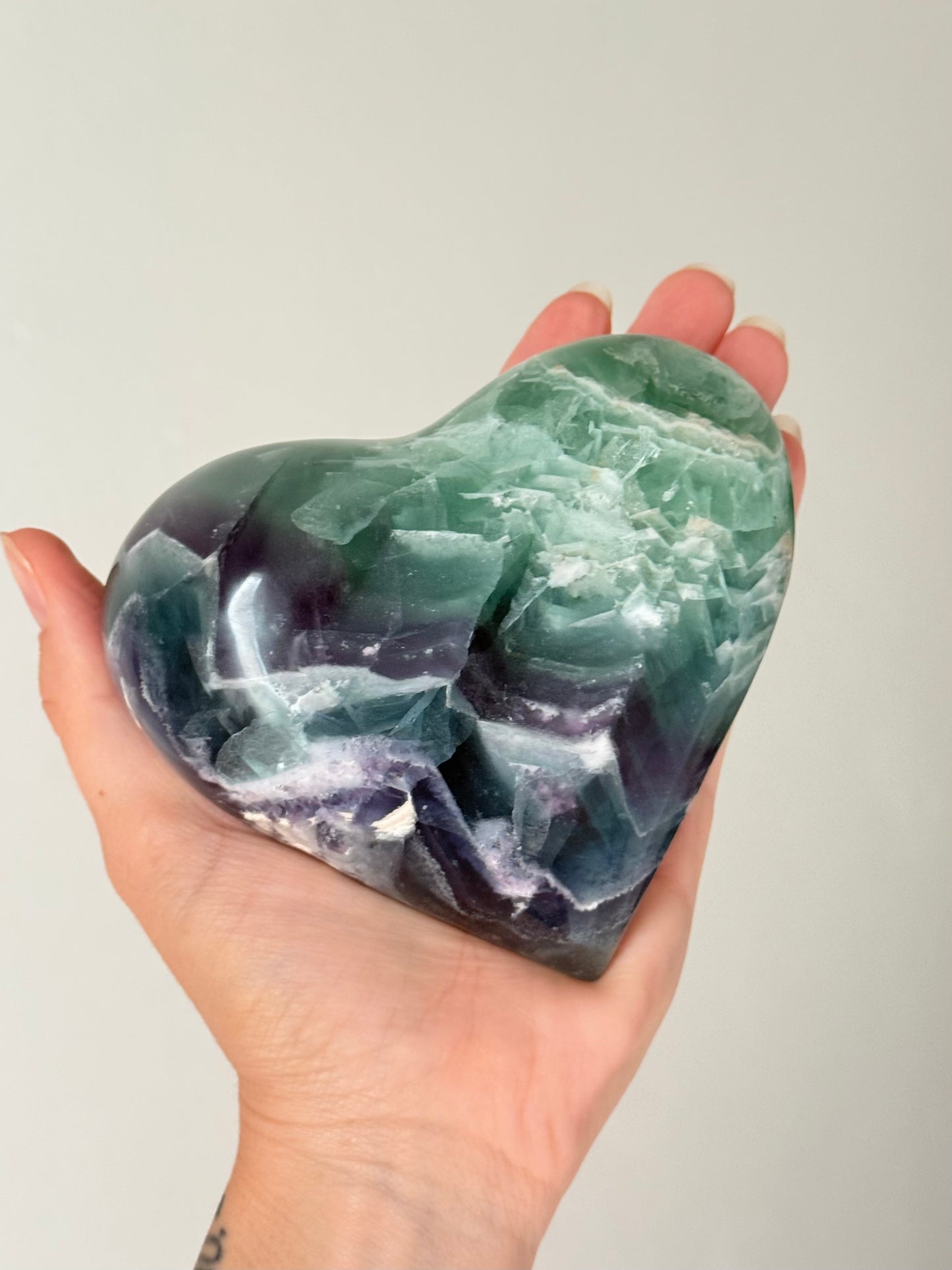 Rainbow Fluorite Heart | Corazón de Fluorita Arcoíris