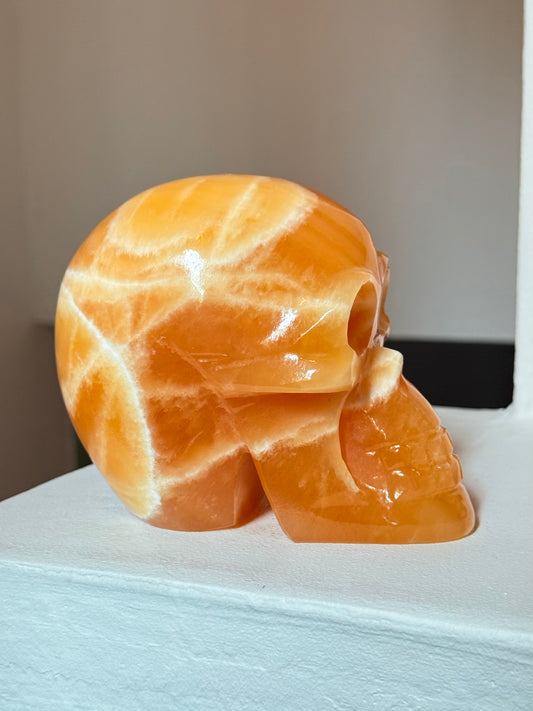 Orange Calcite Skull | Cráneo de Calcita Naranja ( Mexico )