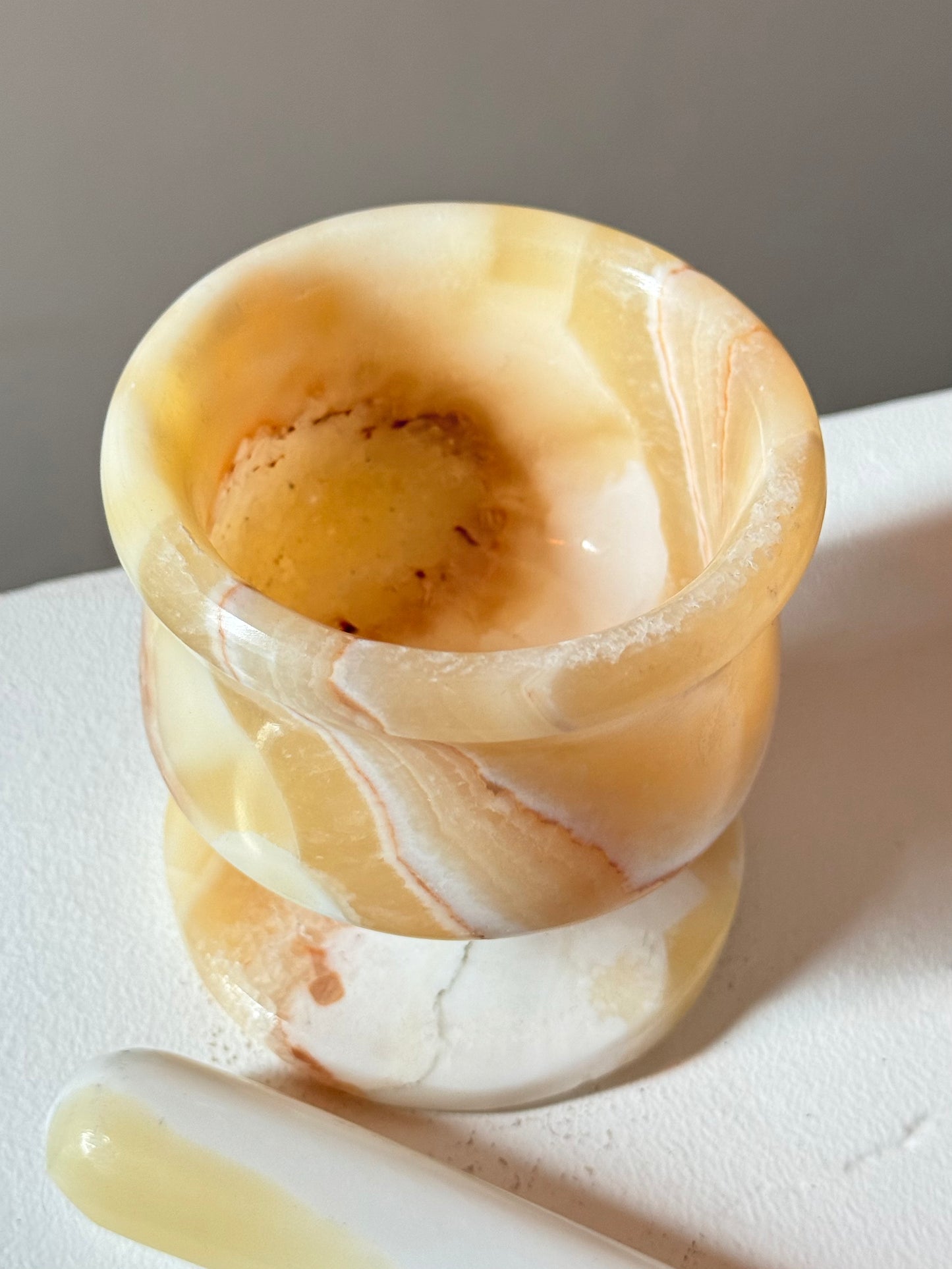 Egyptian Alabaster Mortar & Pestle | Mortero de Alabastro Egipcio