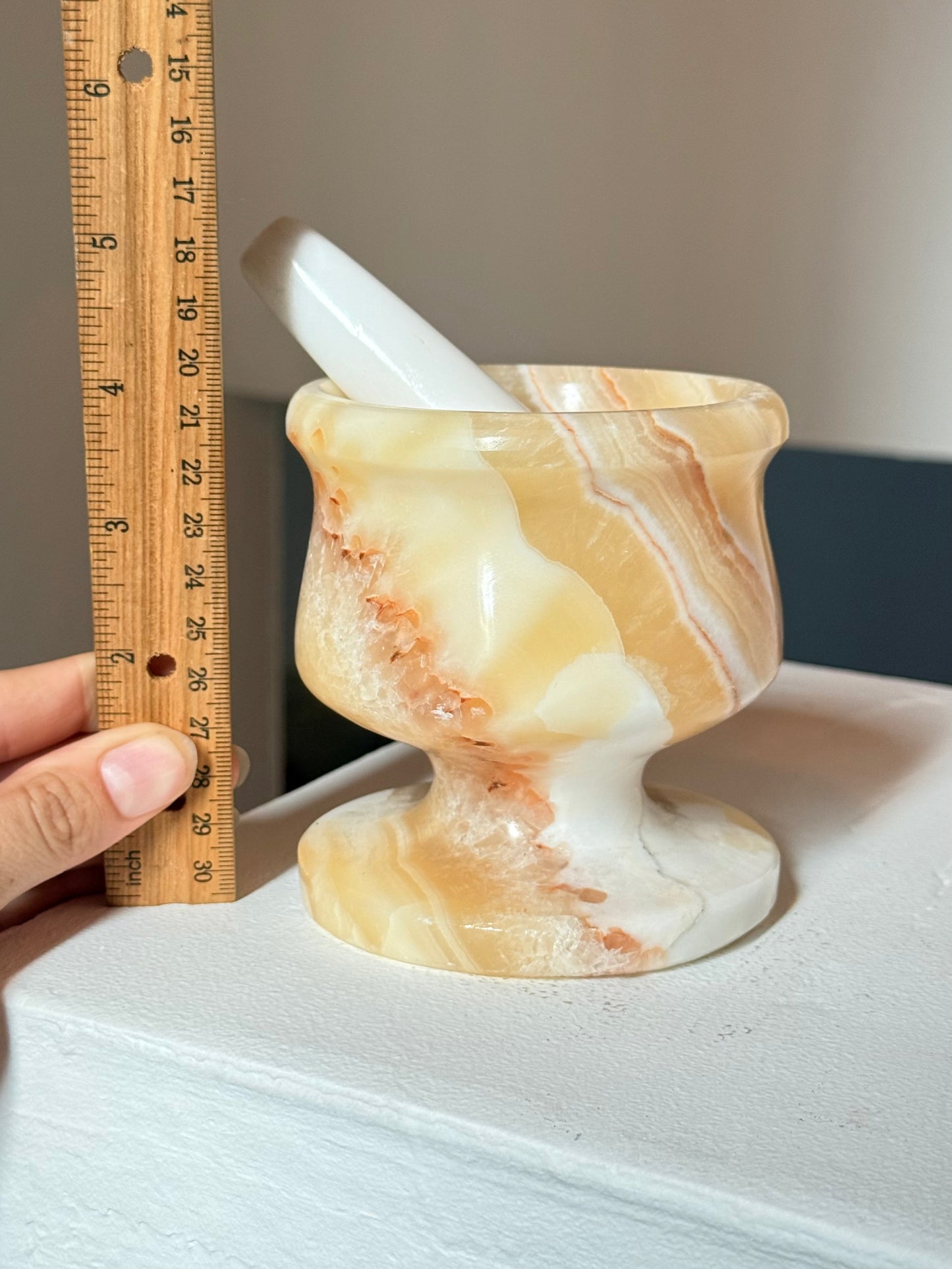 Egyptian Alabaster Mortar & Pestle | Mortero de Alabastro Egipcio