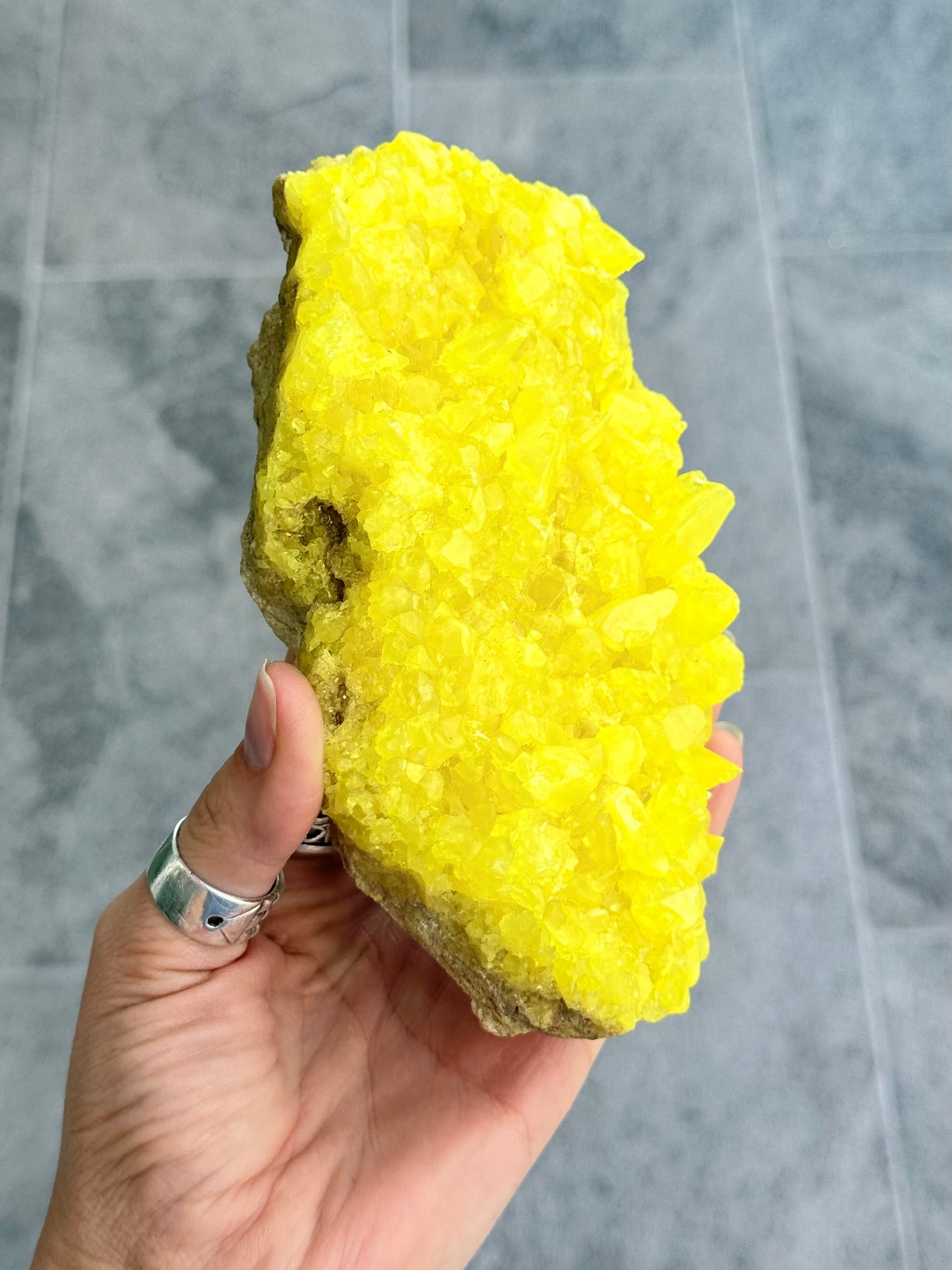 Crystallized sulfur