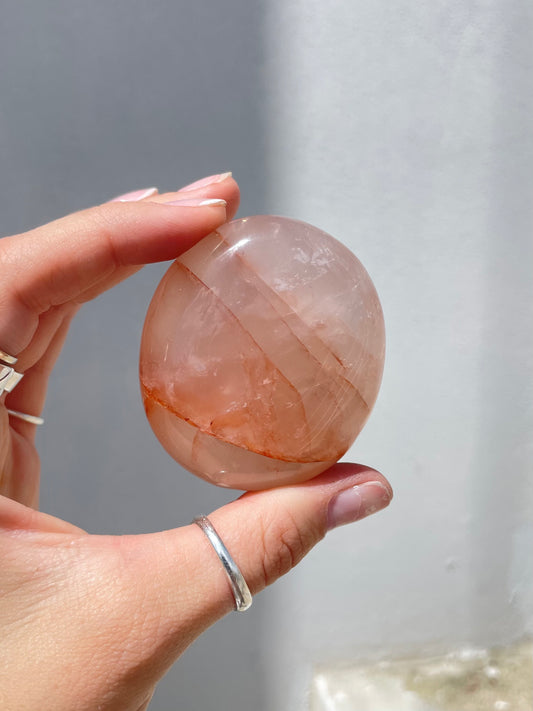 Hematoid Palm Stone