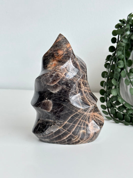Black Moonstone Flame