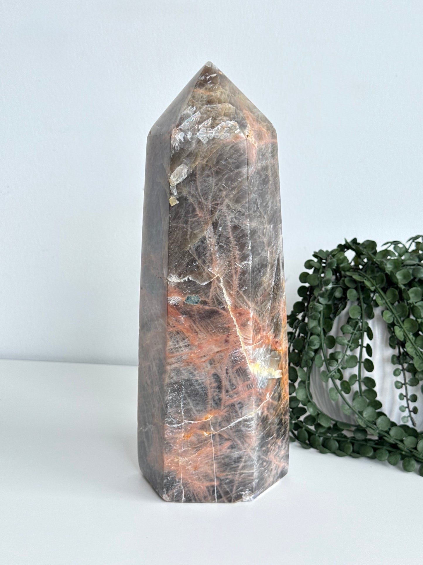 Black/Peach Moonstone Point