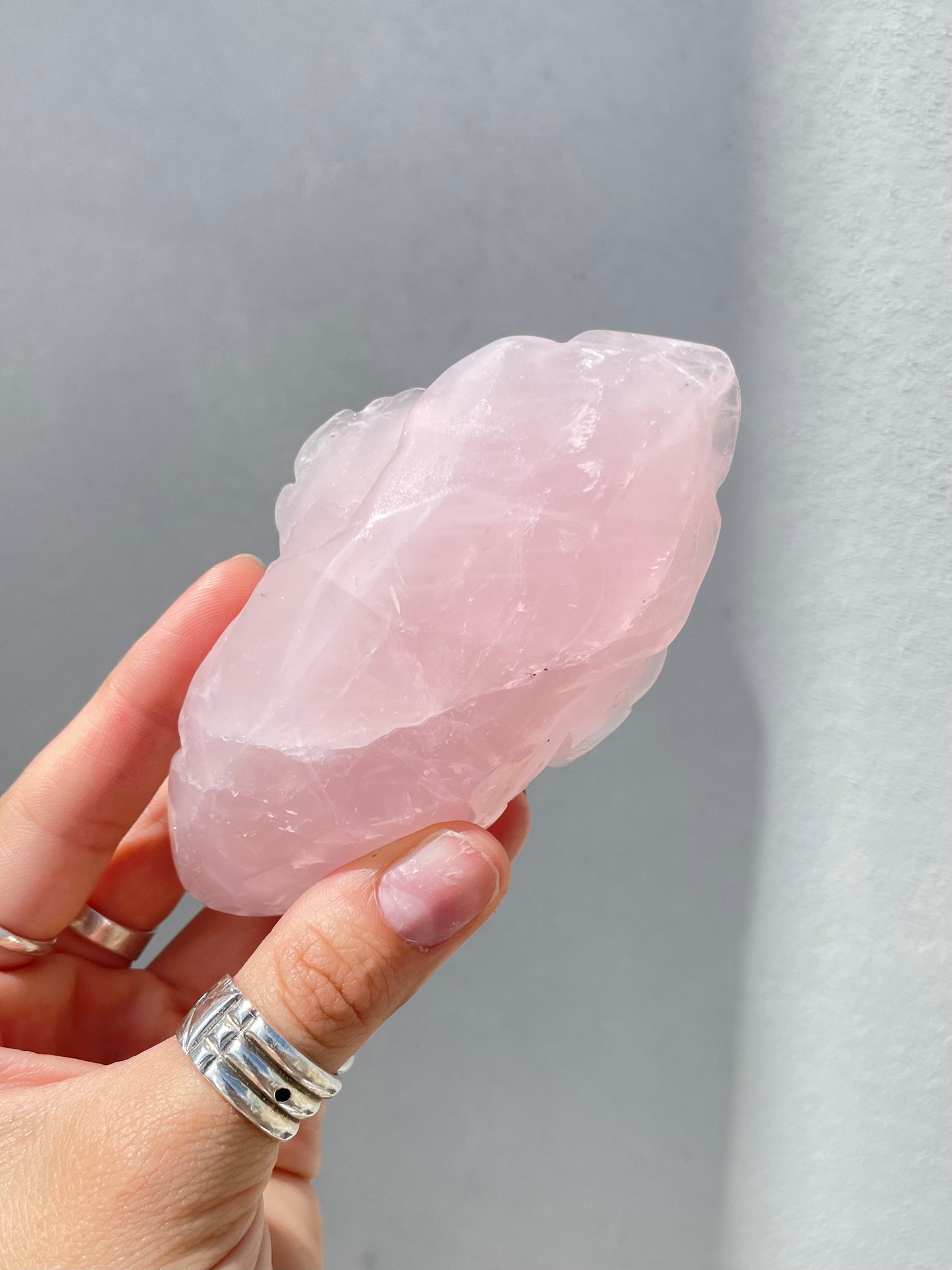 Rose Quartz Carved Rose