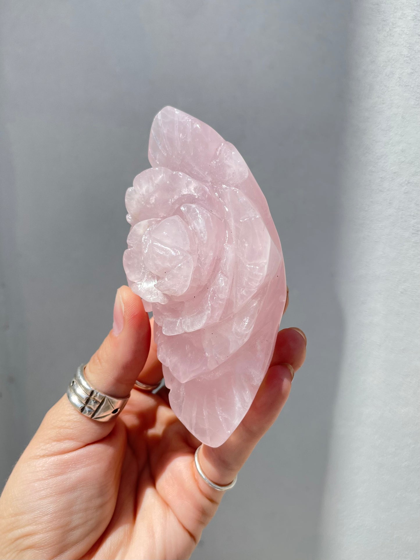 Rose Quartz Carved Rose
