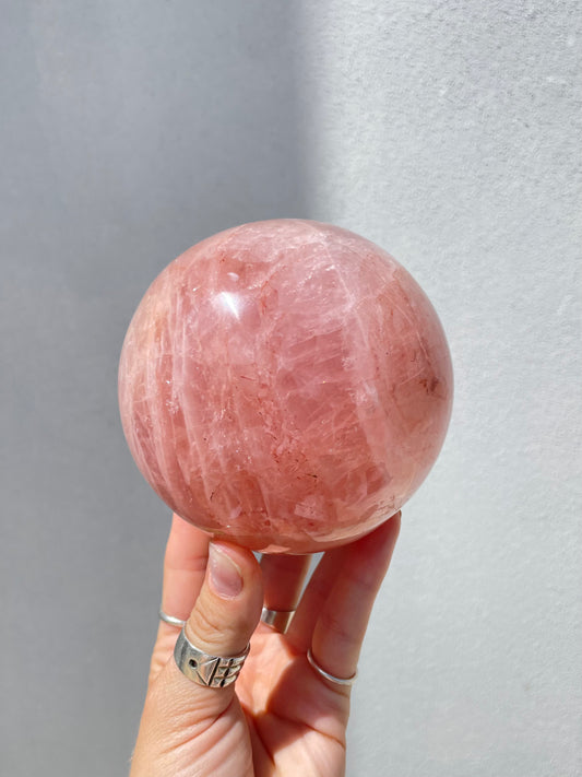 Rose Quartz y Hierro  Sphere