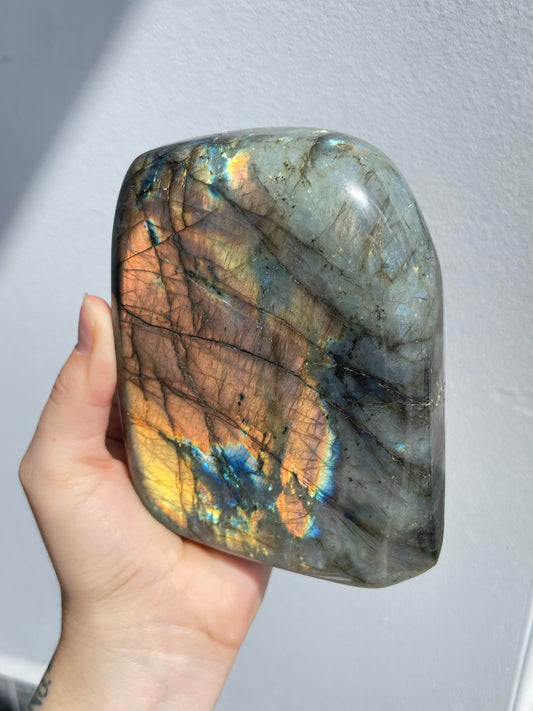 Labradorite  Freeform