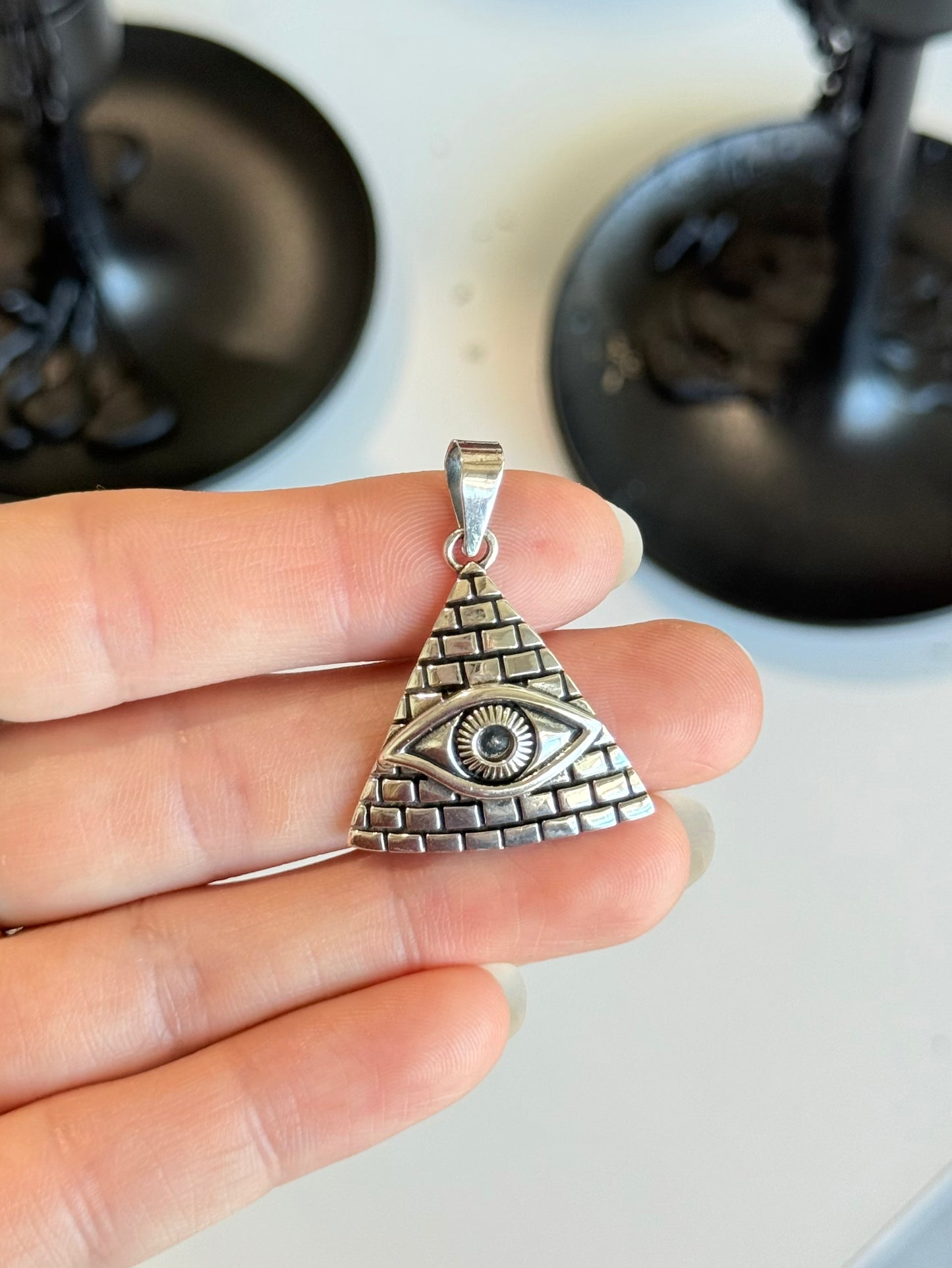 The all-seeing eyes Pendant