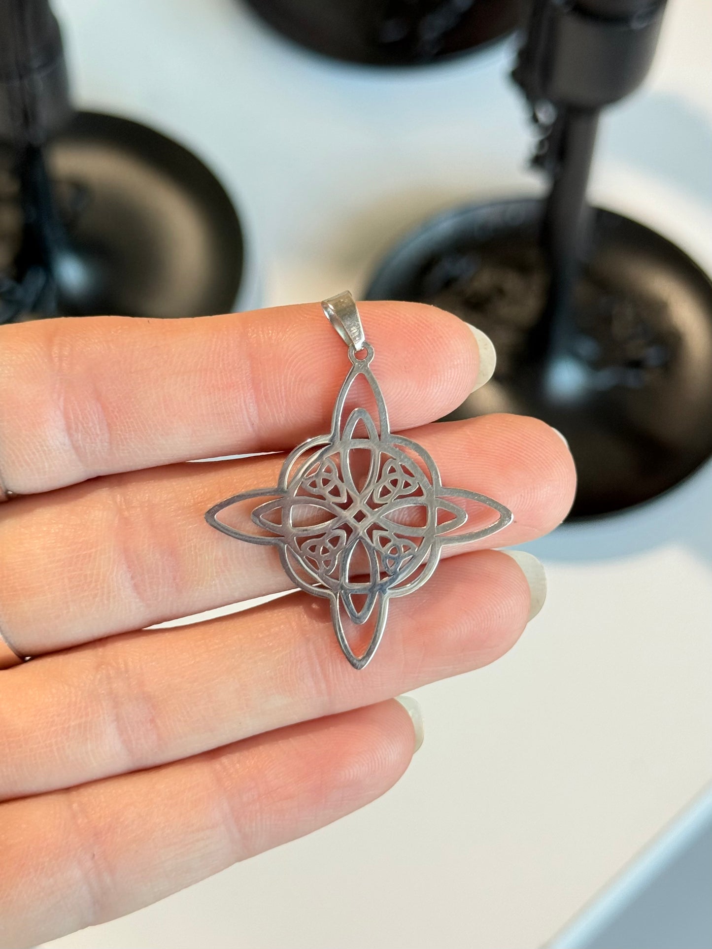 Witch’s Knot Protection Pendant – Stainless Steel