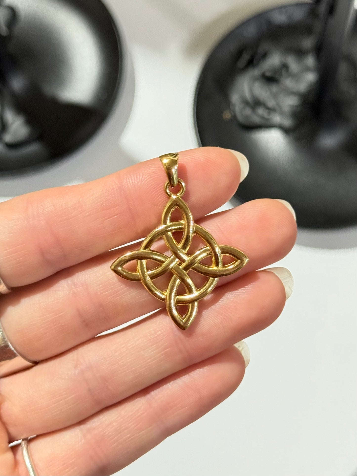 Witches’ Knot Pendant – Gold Stainless Steel