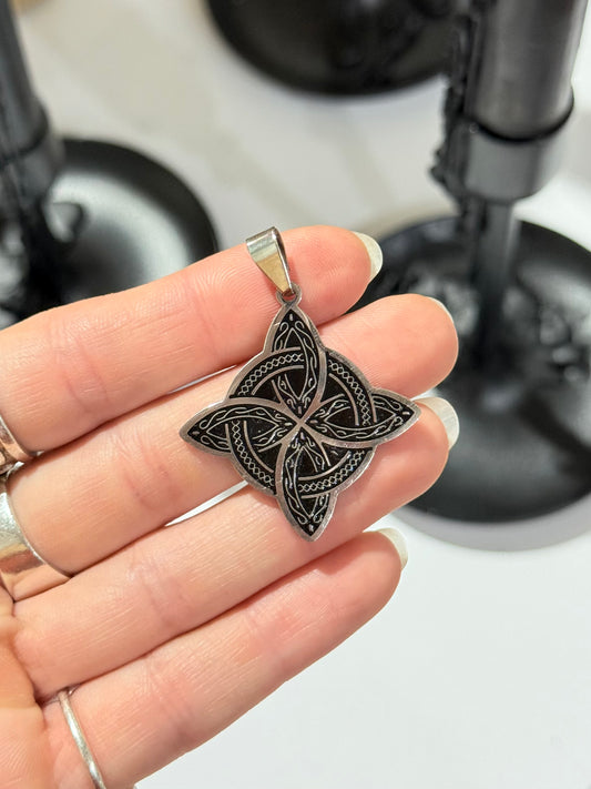 Witch’s Knot Protection Pendant – Stainless Steel