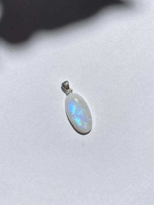 Rainbow Moonstone Pendant