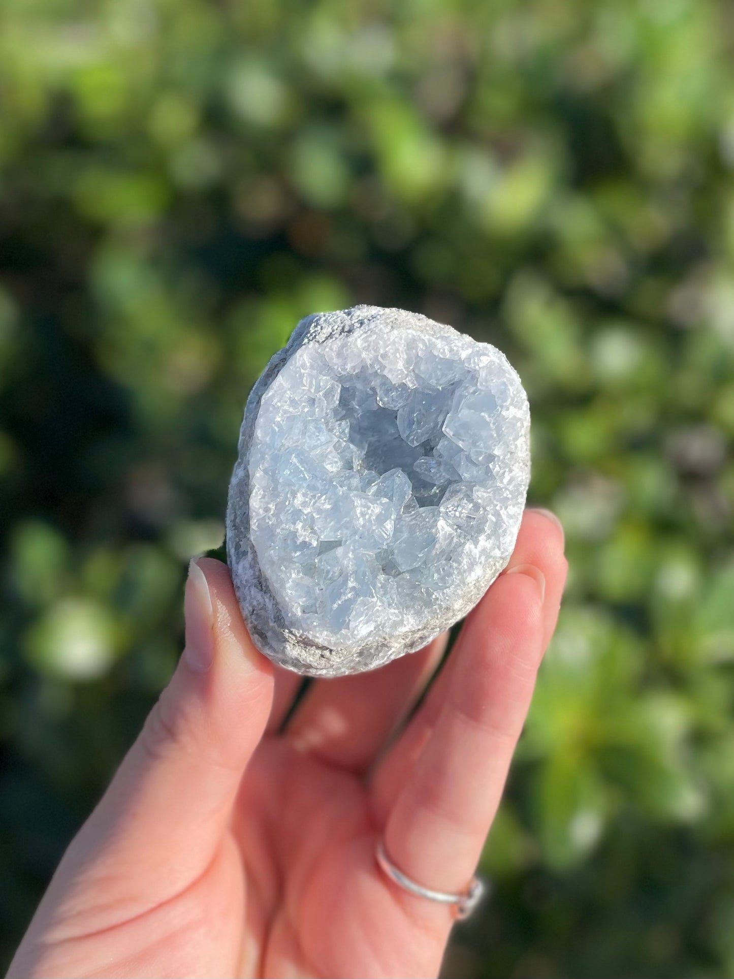 Celestite ( b )