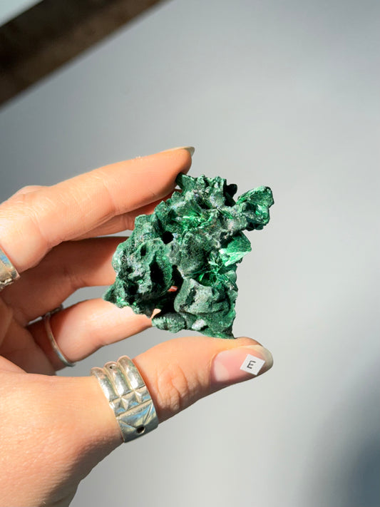 Raw Malachite ( E )