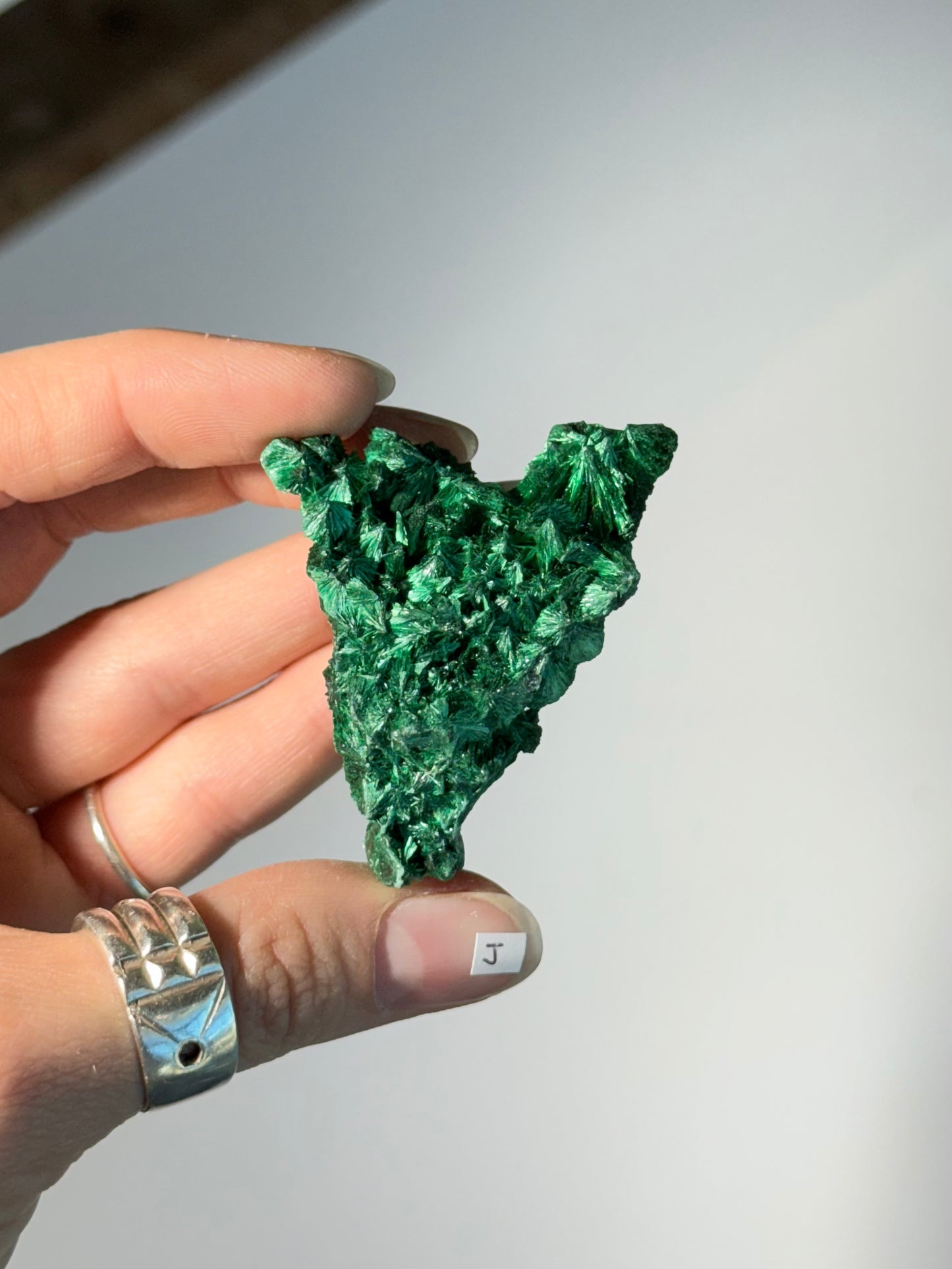 Raw Malachite ( J )