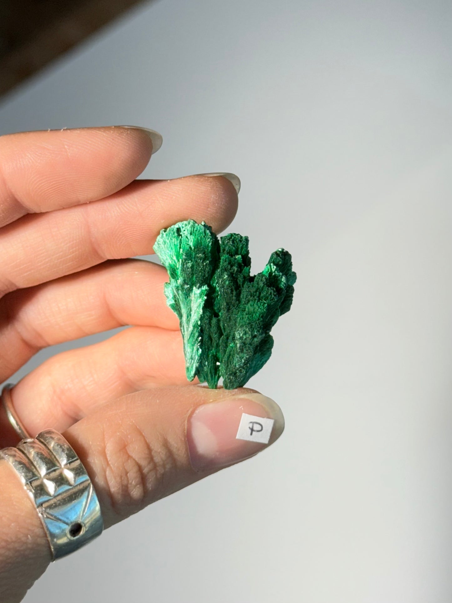 Raw Malachite ( P )