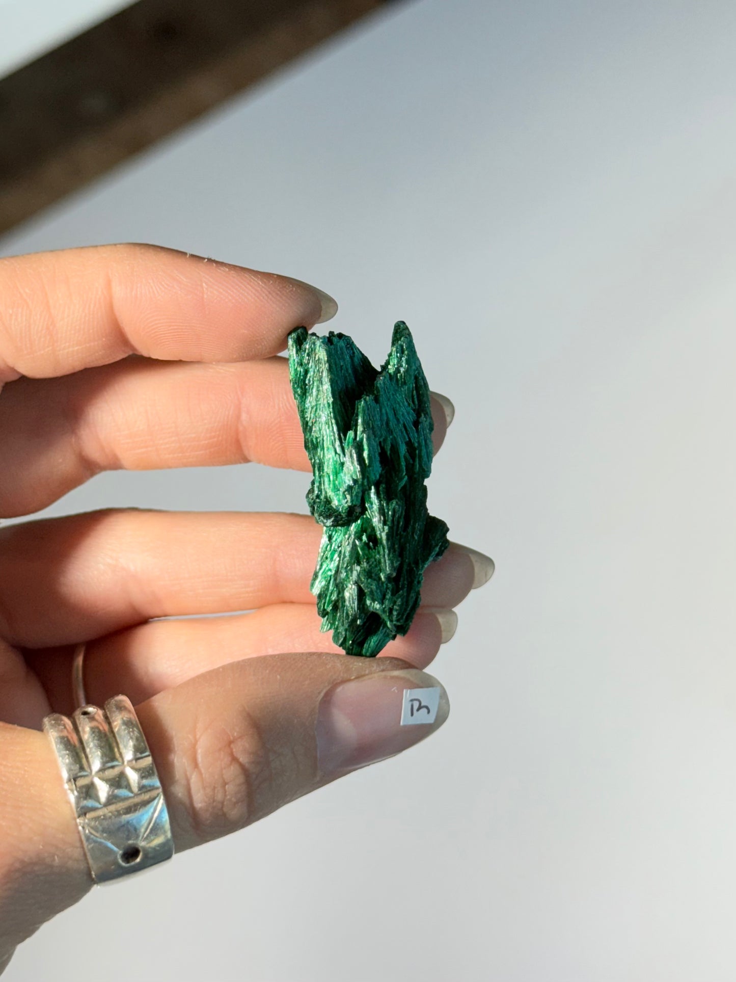 Raw Malachite ( R )
