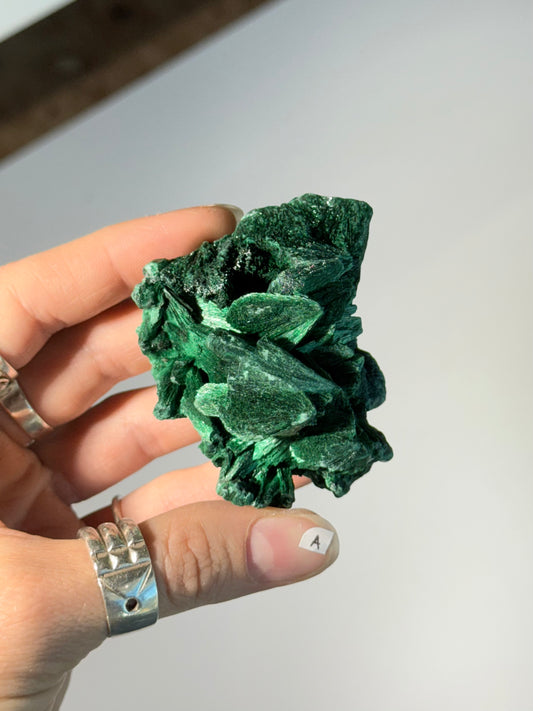 Raw Malachite ( A )