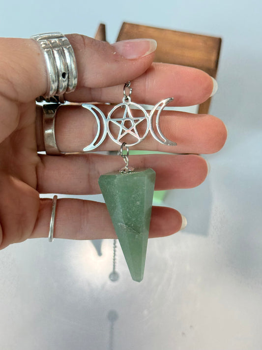 Green Aventurine Pendulum ( Wood Box Included )