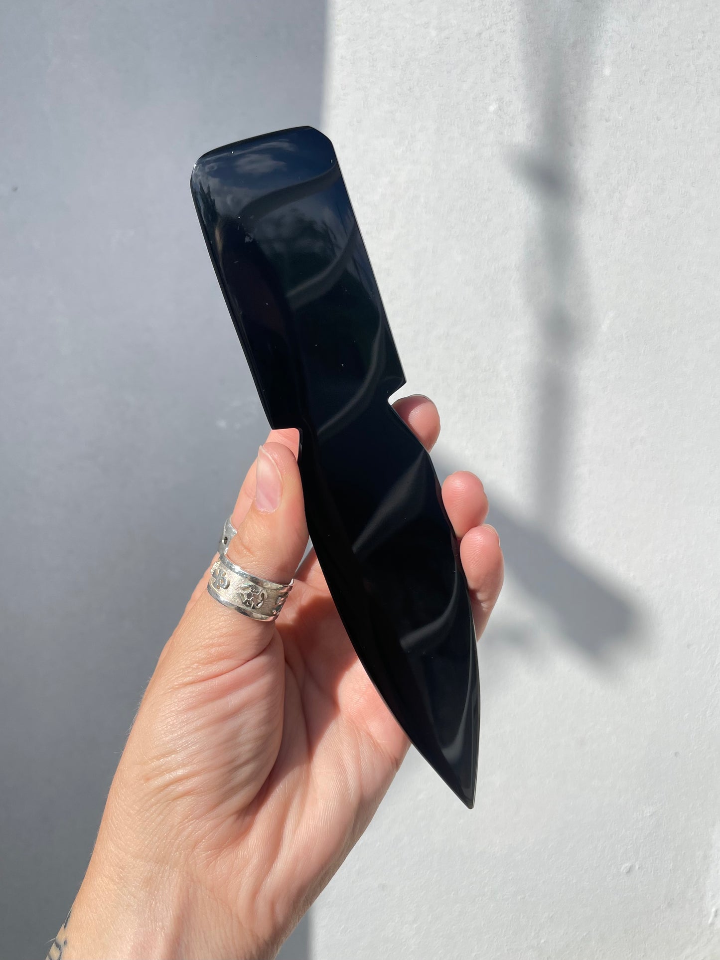 Black Obsidian Dagger