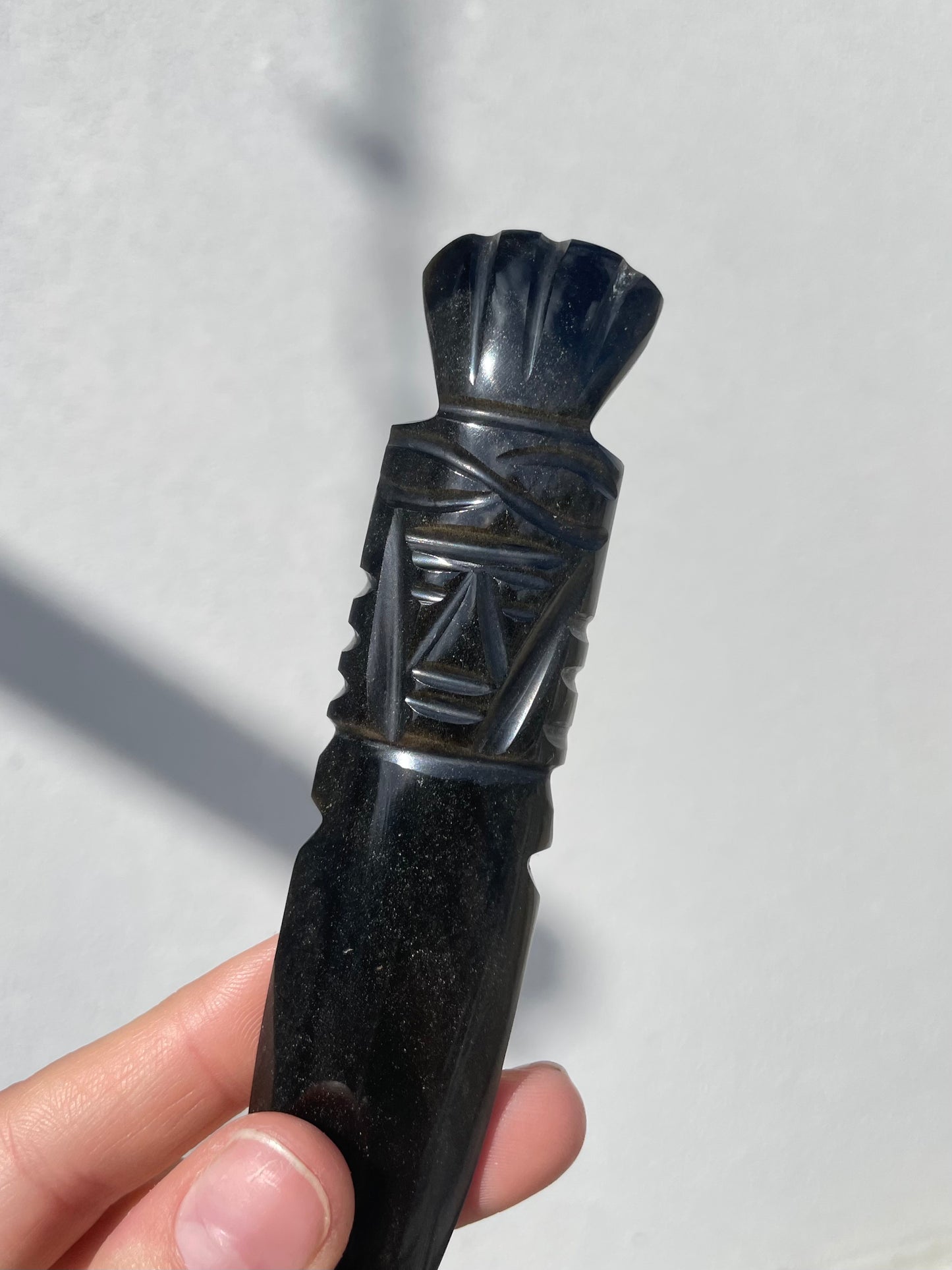 Sheen Obsidian Dagger