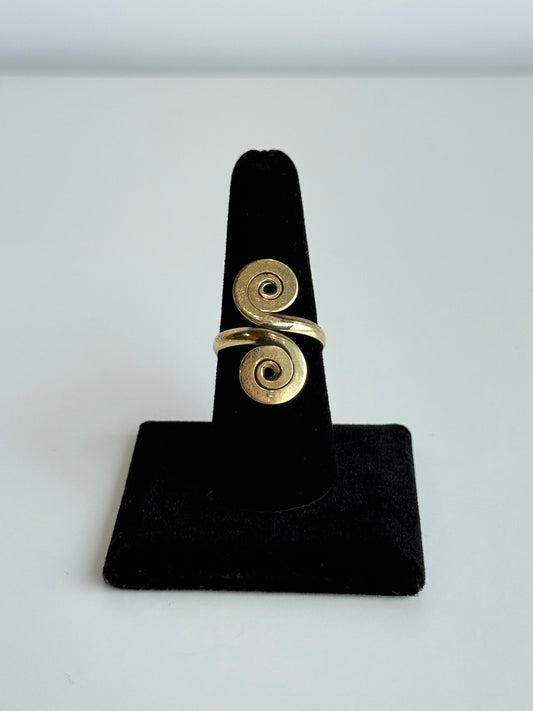 Double Spiral Adjustable Brass Ring – Best Fits Size 8 and Can Be Adjusted Larger