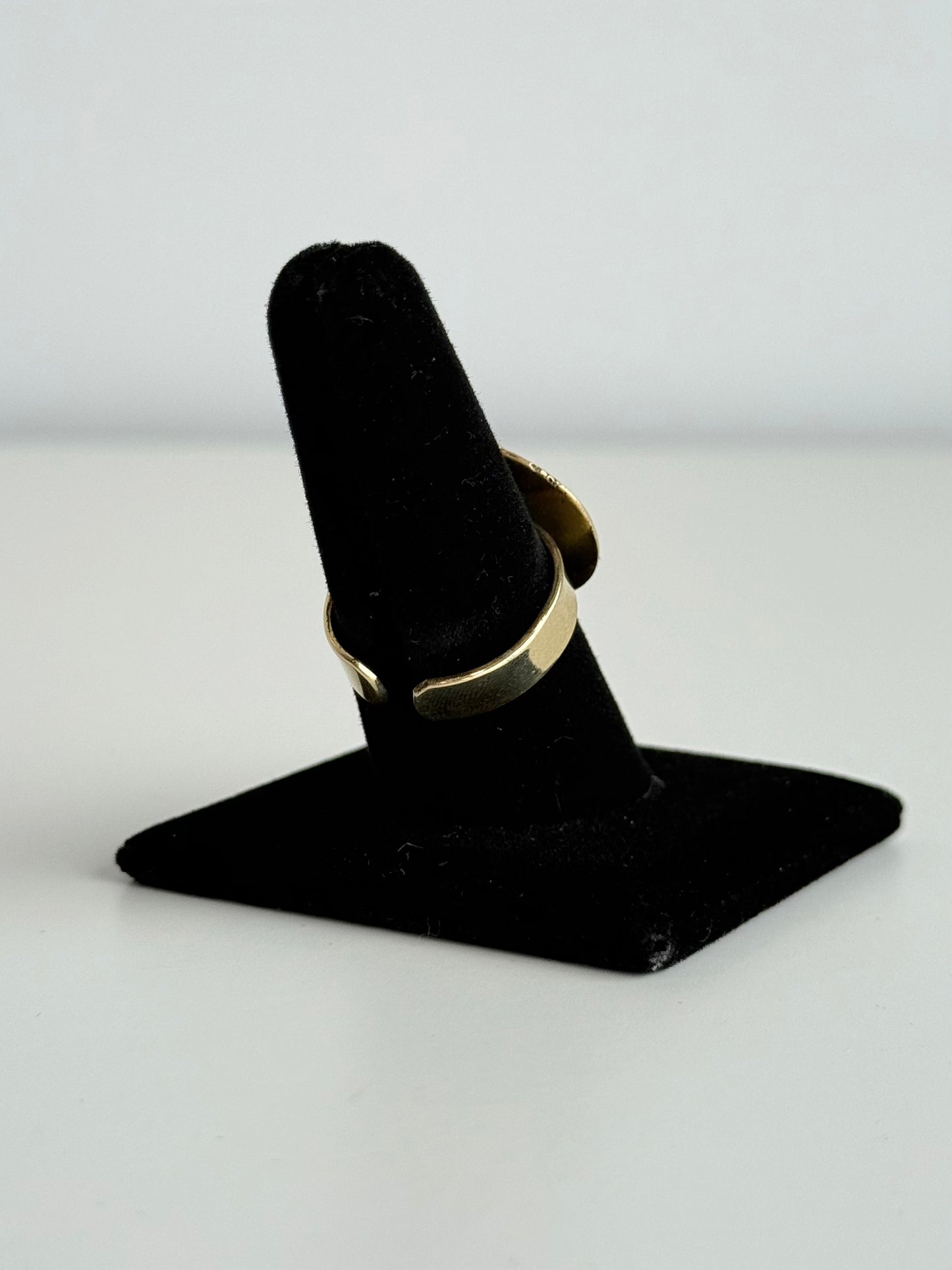 Ankh Stone Inlay Adjustable Brass Ring – Best Fits Size 8 and Can Be Adjusted Larger