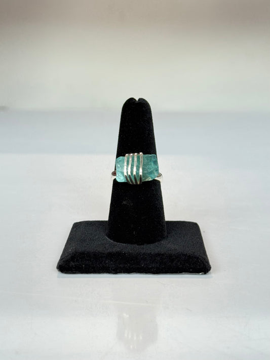Blue Apatite ( Size 8 )