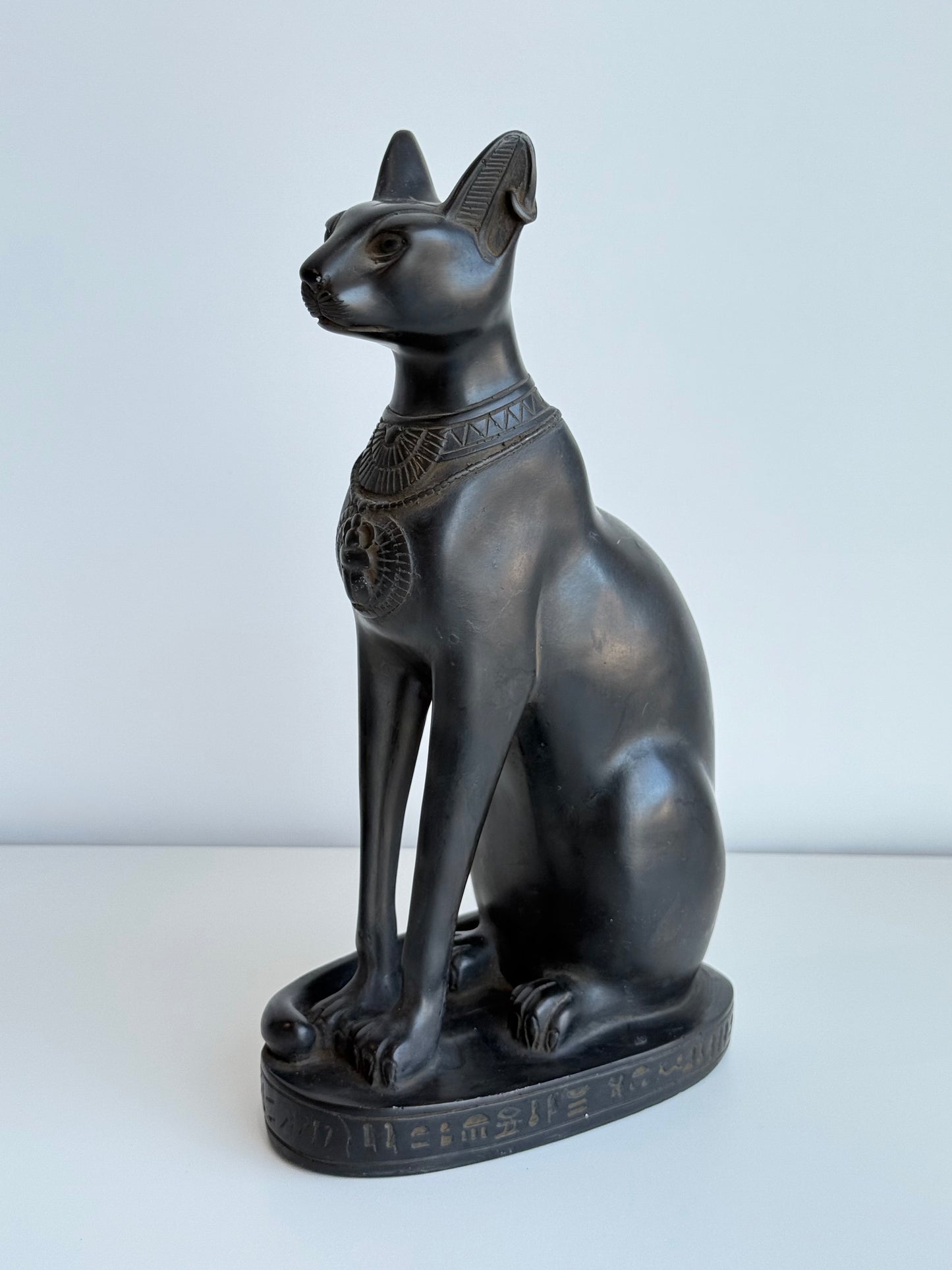 Bastet Statue – Gypsum with Basalt Finish