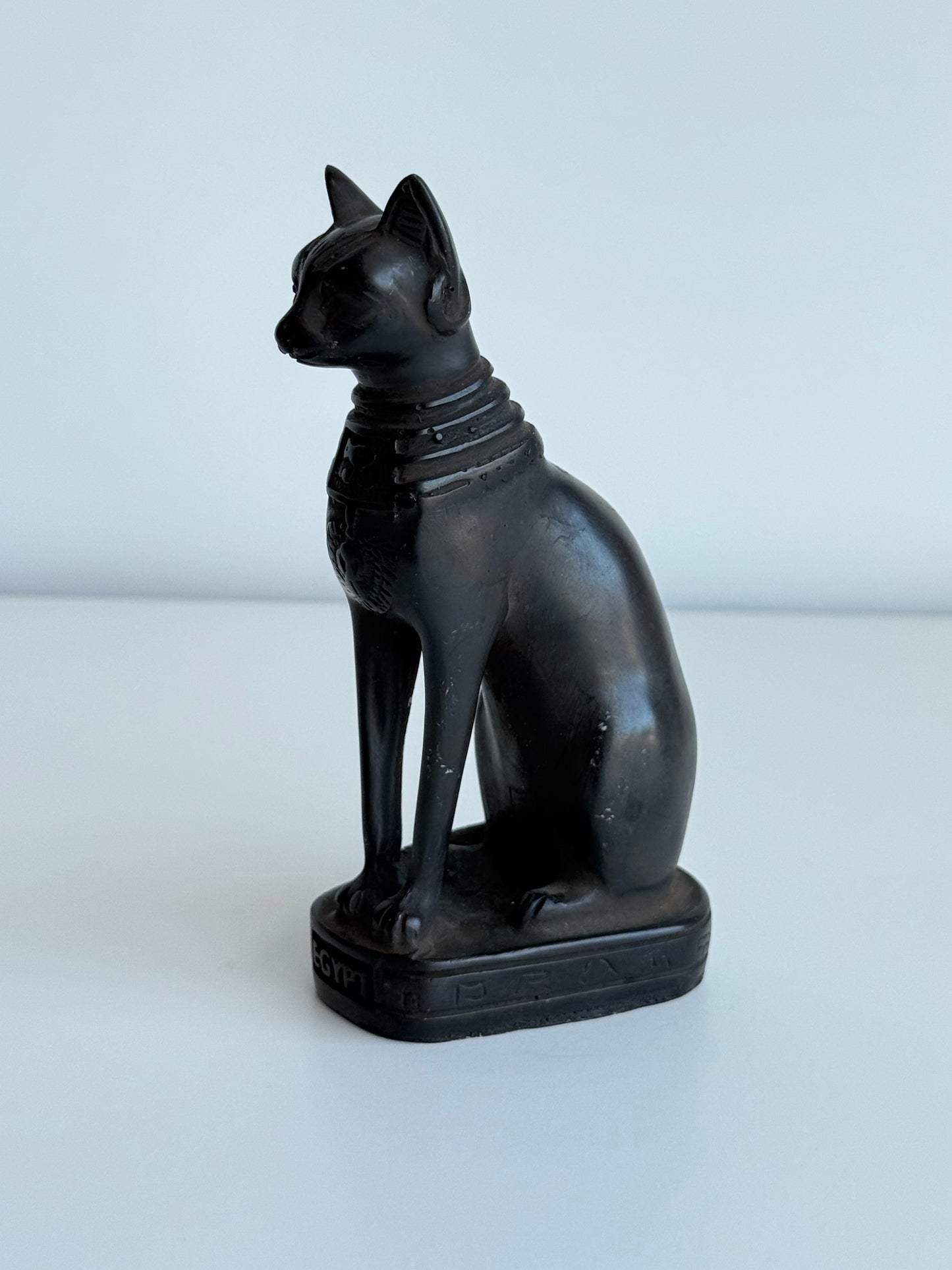 Bastet Statue – Gypsum with Basalt Finish
