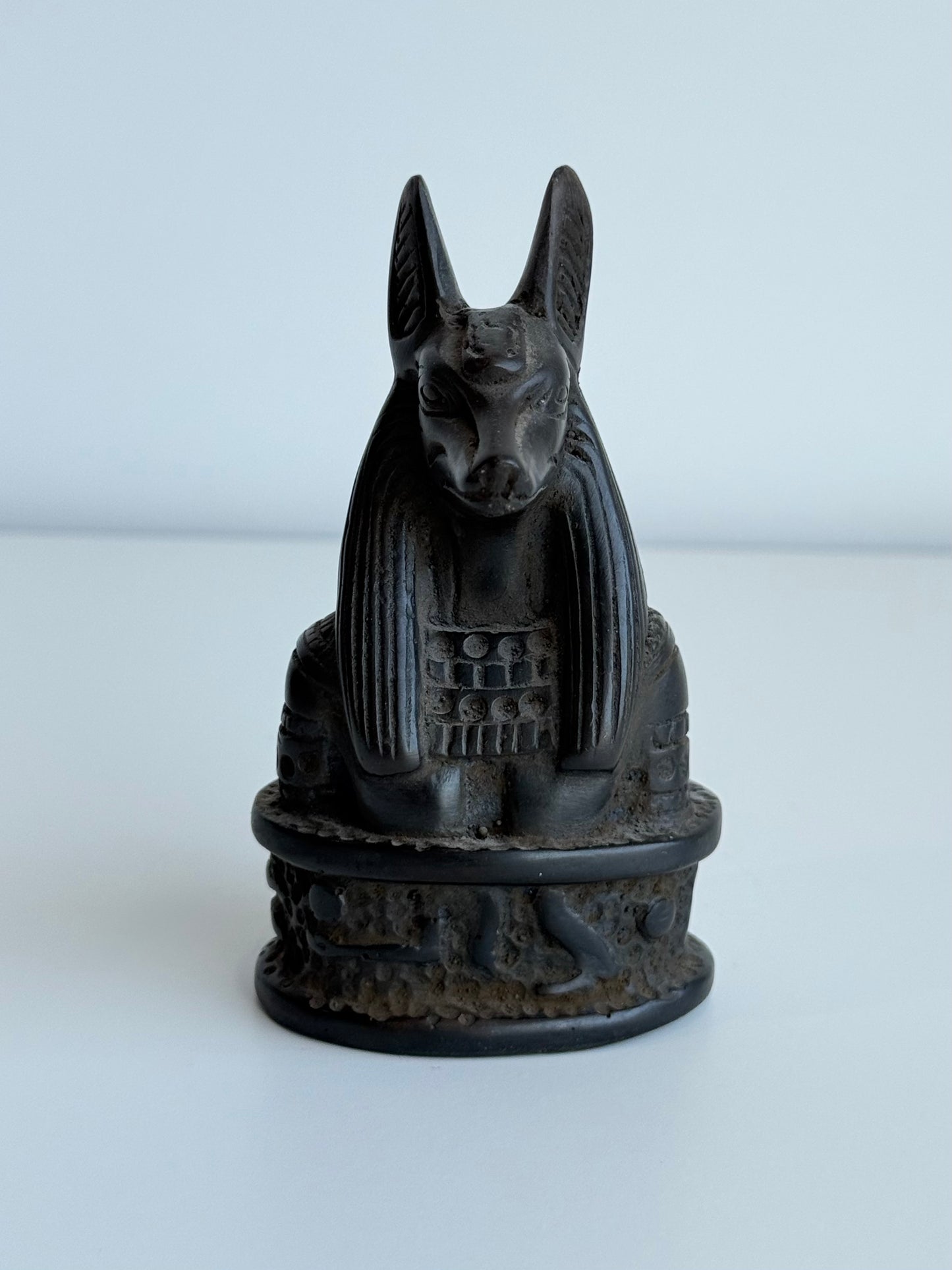 Anubis Statue – Gypsum with Basalt Finish
