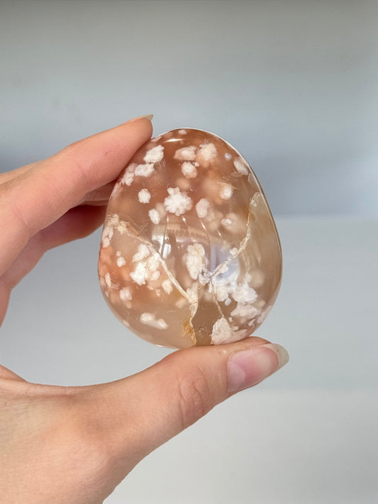 Flower Agate Palm Stone