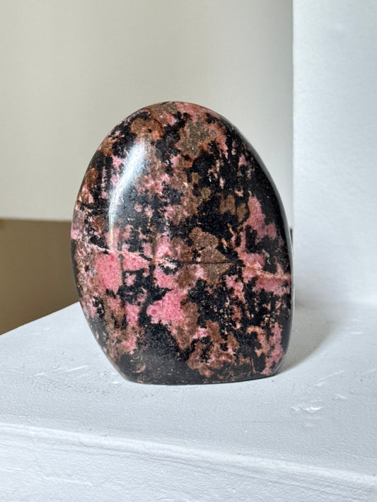 Rhodonite Free Form / Rodonita Free Form