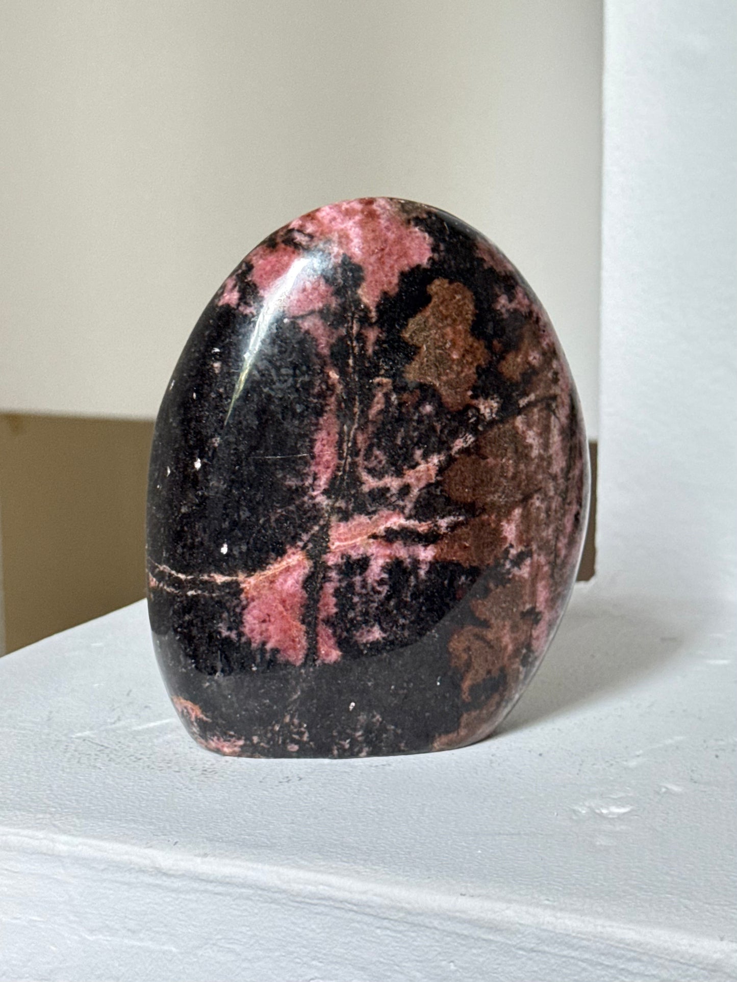 Rhodonite Free Form / Rodonita Free Form