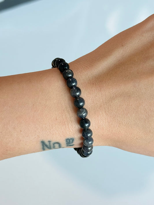 Iolite - 6mm Bracelet