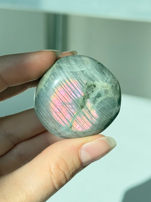 Labradorite Palm Stone ( Purple )