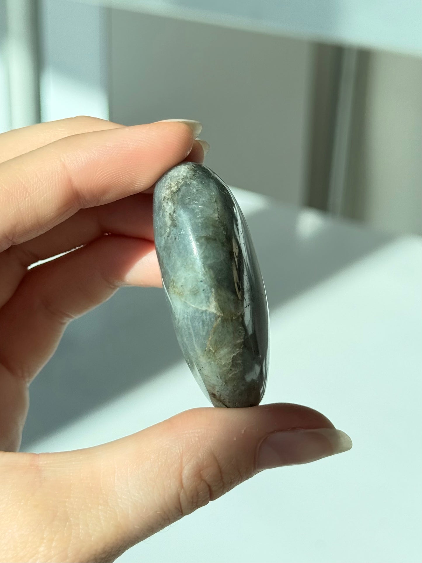 Labradorite Palm Stone