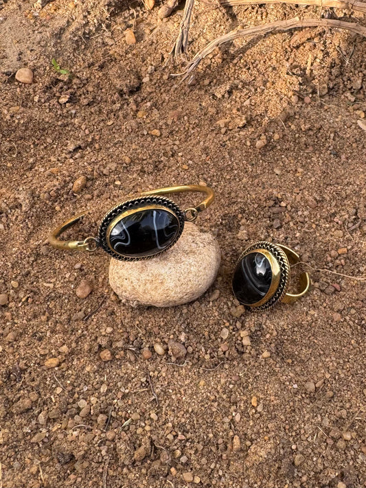 Pre-Orden: Protection Egyptian Agate Bracelet and Ring Set ( Brass)